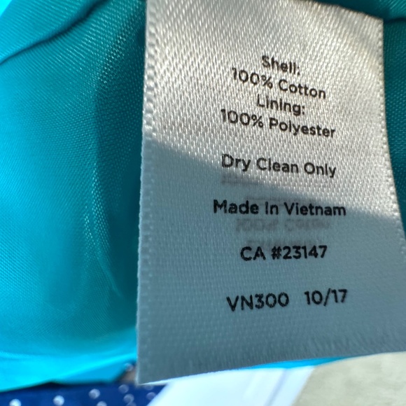 Talbots Polka Dot Print Cotton Mac Trench Coat, size 6 Petite, NWOT - Picture 7 of 10